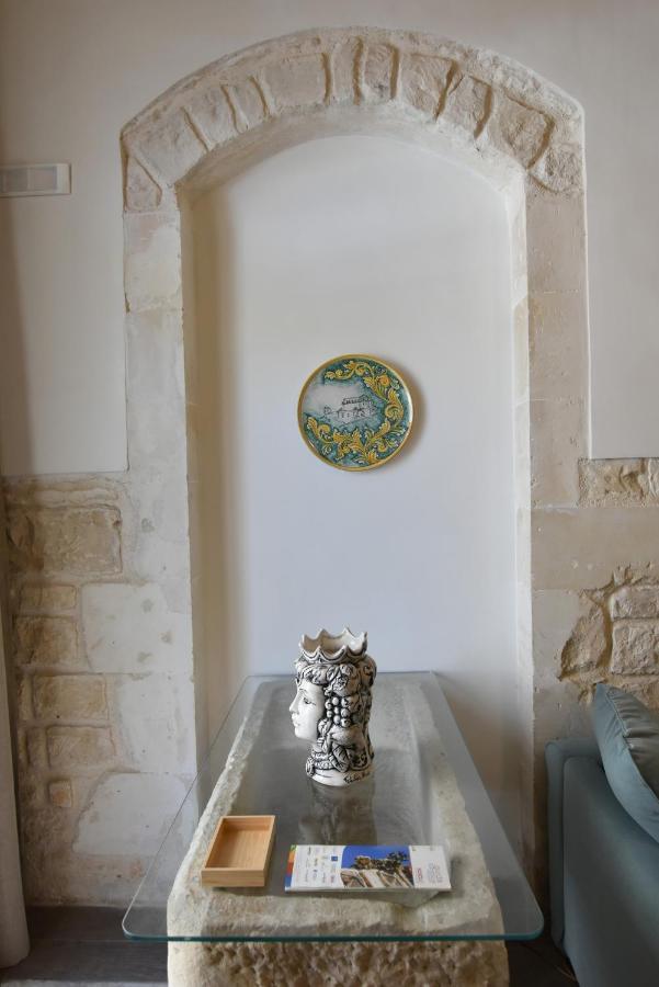 Sicilia Bedda House Bed and Breakfast Scicli Eksteriør billede